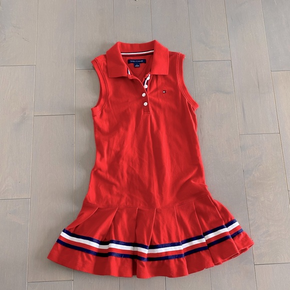 * 2 for 20$* Tommy Hilfiger girls dress 5T - Picture 1 of 4